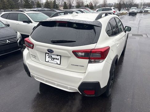 Certified 2023 Subaru Crosstrek 2.0i Premium image 3
