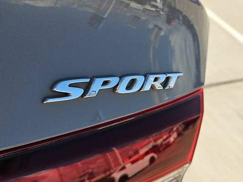 Used 2025 Honda Civic Sport image 12