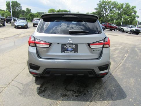 Used 2026 Mitsubishi Outlander Sport LE AWD/4WD image 6