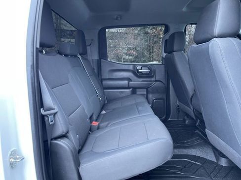 Used 2020 Chevrolet Silverado 1500 Custom w/ Custom Value Package image 25