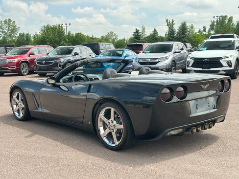 Used 2008 Chevrolet Corvette Convertible w/ Preferred Equipment Group RWD image 5