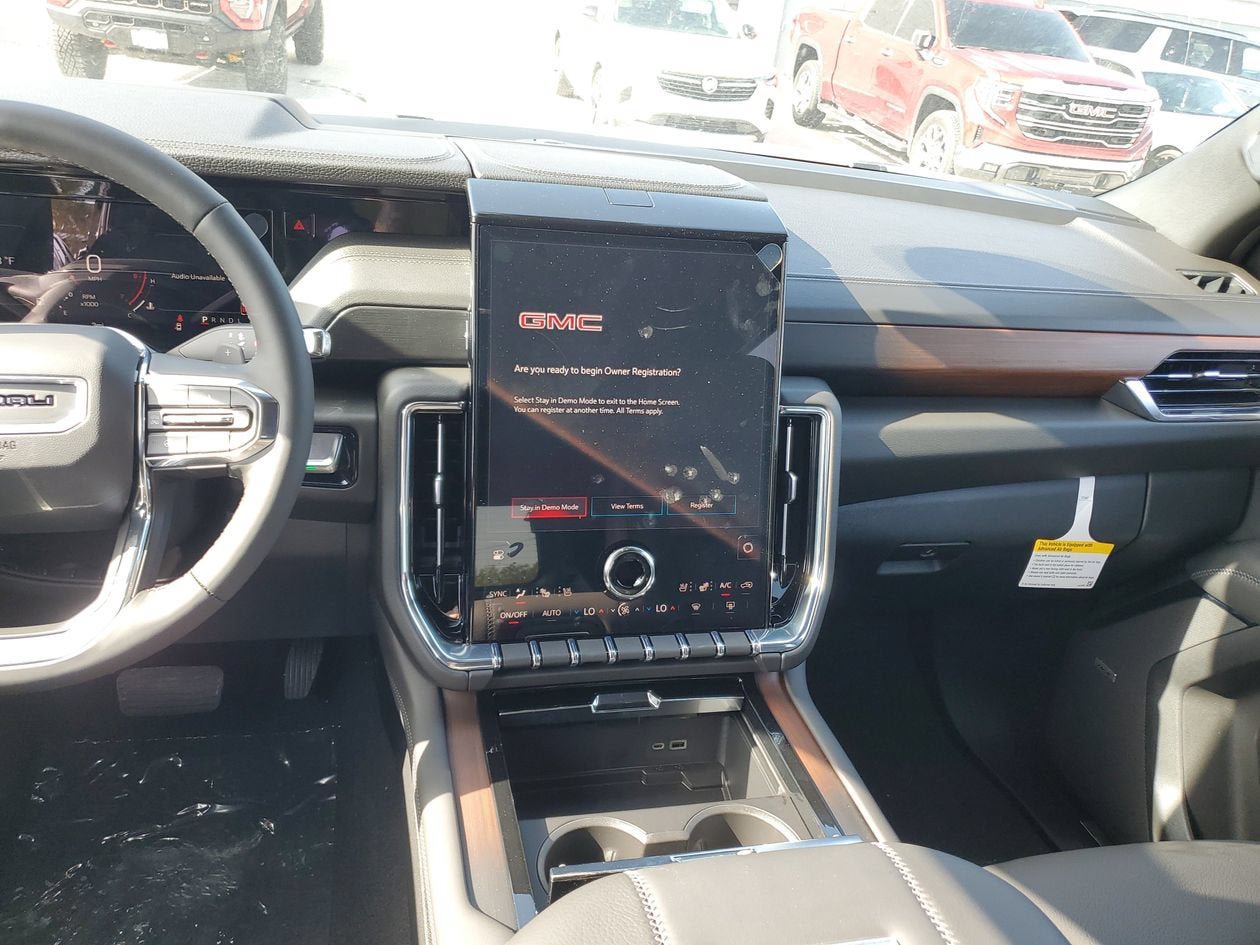 New 2026 GMC Yukon Denali RWD image 14