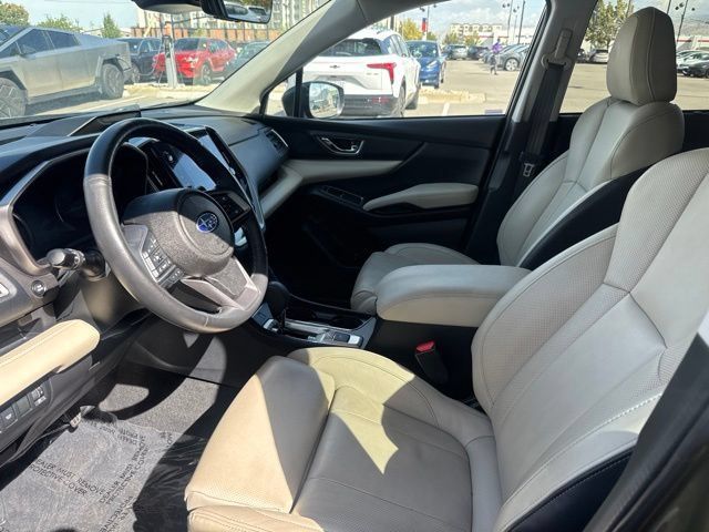 Used 2024 Subaru Ascent Limited AWD/4WD image 9