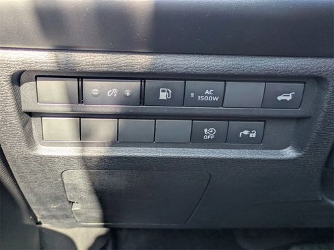 New 2025 Mitsubishi Outlander SEL image 26