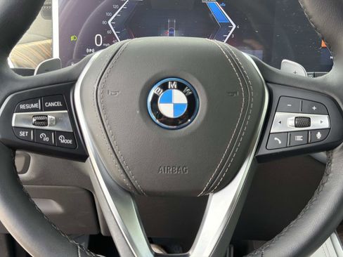 Certified 2026 BMW X5 xDrive50e w/ Executive Package AWD/4WD image 29