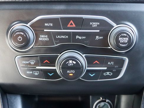 Used 2020 Dodge Charger Scat Pack w/ Dynamics Package RWD image 39