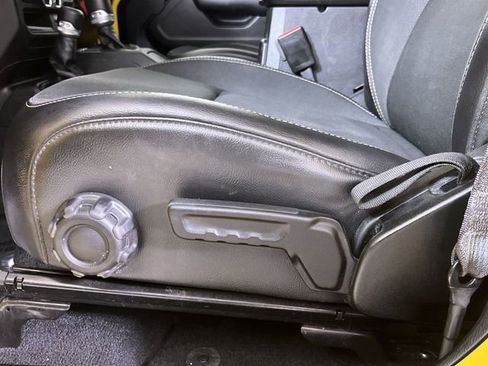 Used 2021 Jeep Wrangler Unlimited Sport image 12