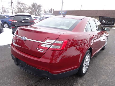Used 2015 Ford Taurus Limited image 7