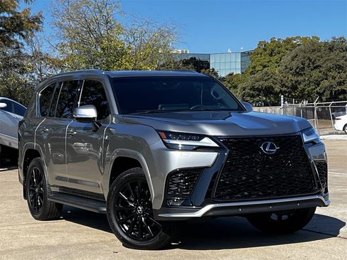 Used 2024 Lexus LX 600 F Sport image 2