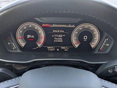 Used 2020 Audi Q3 2.0T Prestige w/ Prestige Package image 11