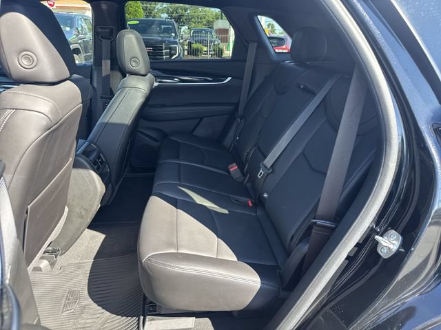 Certified 2024 Cadillac XT5 Premium Luxury w/ LPO, Floor Liner Package AWD/4WD image 25