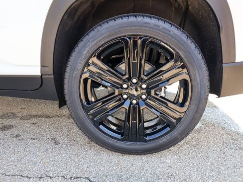 New 2026 GMC Acadia Elevation image 37