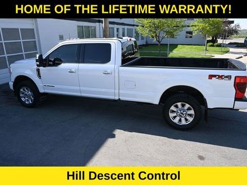 Used 2022 Ford F350 Platinum w/ FX4 Off-Road Package AWD/4WD image 22