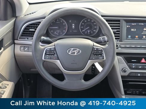 Used 2018 Hyundai Elantra SEL FWD image 26