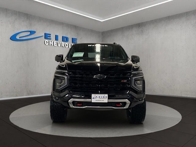 New 2026 Chevrolet Tahoe Z71 w/ Z71 Off-Road Package AWD/4WD image 2