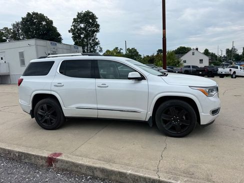 Used 2019 GMC Acadia Denali w/ Technology Package AWD/4WD image 5