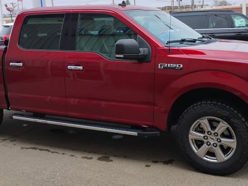 Used 2019 Ford F150 XLT w/ Equipment Group 302A Luxury AWD/4WD image 3