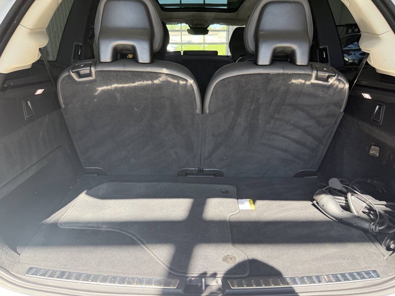 Used 2023 Volvo XC90 T8 Core AWD/4WD image 27