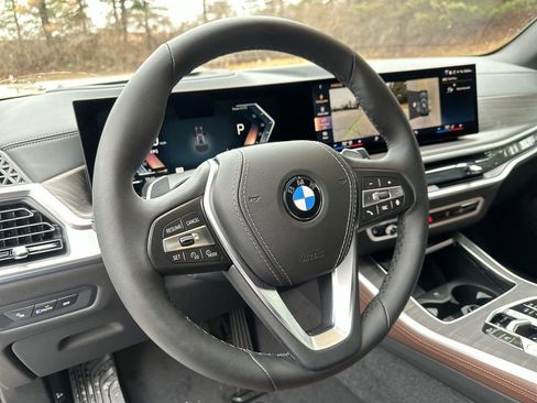 Used 2024 BMW X5 xDrive40i w/ Premium Package image 35