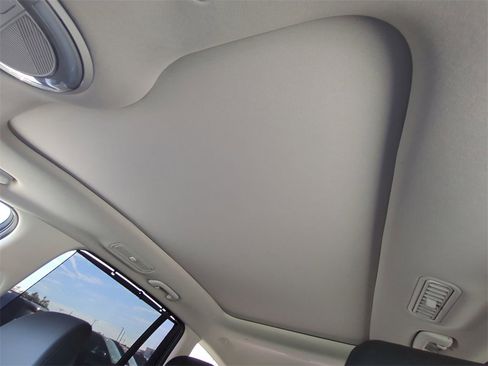 New 2026 Hyundai Ioniq 9 Limited image 21