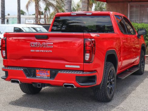 Used 2024 GMC Sierra 1500 Elevation w/ X31 Off-Road Package AWD/4WD image 10