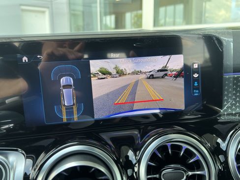 Certified 2024 Mercedes-Benz GLB 250 image 41