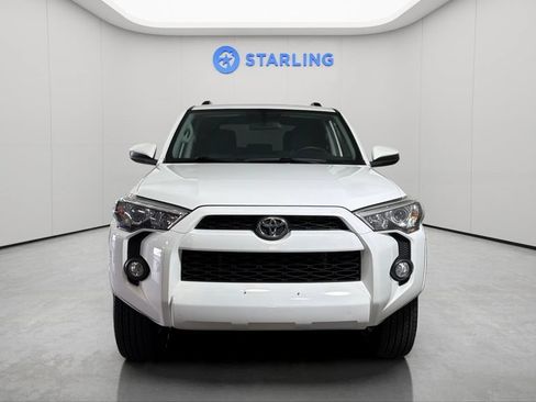Used 2019 Toyota 4Runner SR5 AWD/4WD image 15