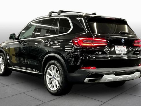 Used 2023 BMW X5 xDrive45e w/ Parking Assistance Package AWD/4WD image 11