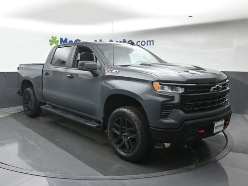 New 2026 Chevrolet Silverado 1500 LT Trail Boss w/ Convenience Package II image 2