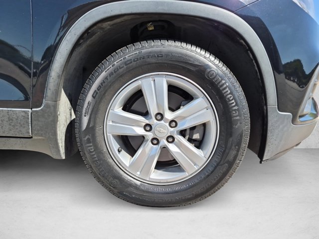 Used 2018 Chevrolet Trax LT FWD image 23