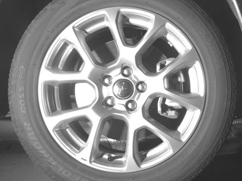 Used 2025 Jeep Compass Limited image 13