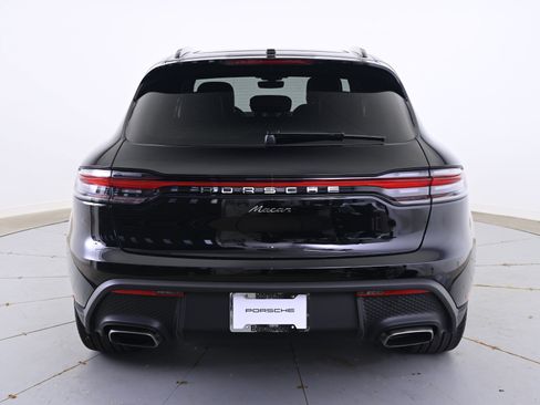 Used 2025 Porsche Macan image 6