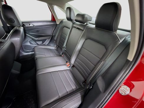 Used 2024 Volkswagen Jetta SE FWD image 27