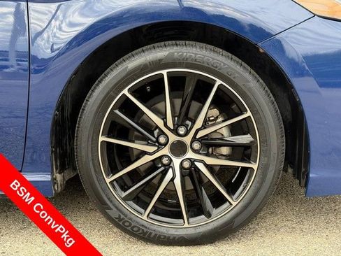Used 2023 Toyota Camry SE w/ Convenience Package FWD image 8