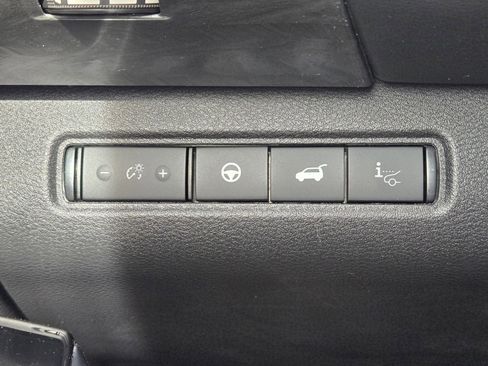 New 2026 Nissan Pathfinder Platinum image 20