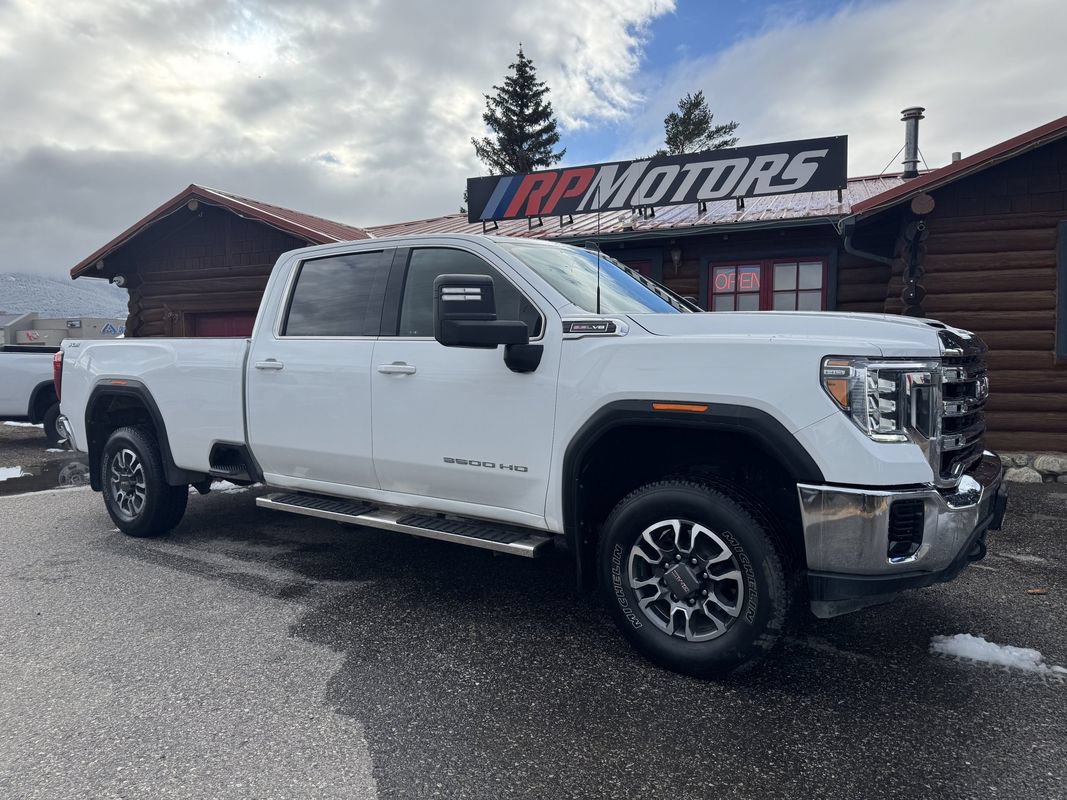Used 2021 GMC Sierra 3500 SLE AWD/4WD image 2