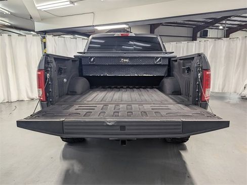 Used 2017 Ford F150 XLT w/ Equipment Group 302A Luxury image 27