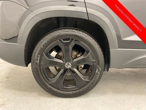 Used 2025 Volkswagen Taos SEL w/ Black Wheel Plus Package AWD/4WD image 7