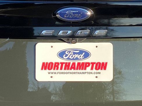 Used 2022 Ford Edge ST w/ Equipment Group 401A image 10