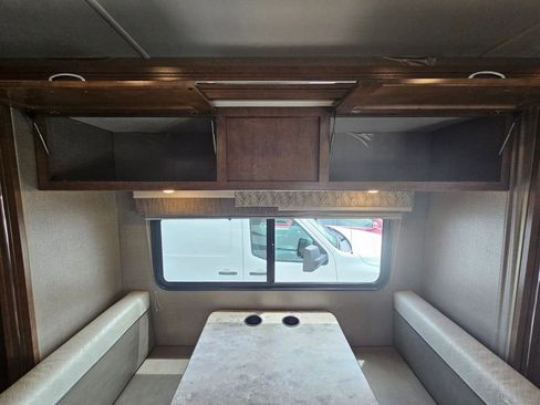 Used 2018 Ford E-450 and Econoline 450 Super Duty w/ Motorhome Prep Package image 20