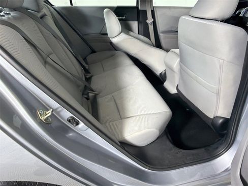 Used 2017 Honda Accord LX image 15