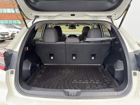 Used 2025 Subaru Crosstrek 2.0i Premium image 23