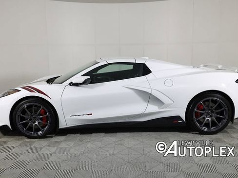 Used 2023 Chevrolet Corvette Stingray Premium Conv w/ Z51 Performance Package RWD image 10