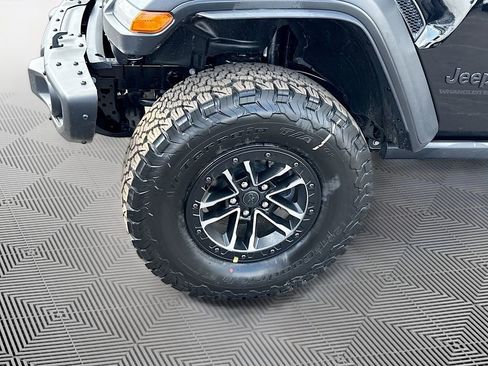 New 2026 Jeep Wrangler Unlimited Rubicon 392 w/ Quick Order Package 27X Moab AWD/4WD image 35