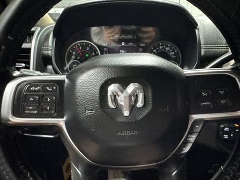 Used 2020 RAM 2500 Laramie AWD/4WD image 11