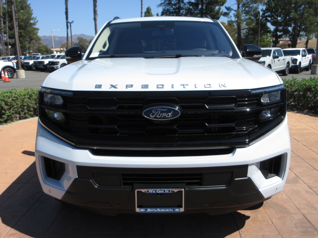 Certified 2025 Ford Expedition Max Active RWD image 8