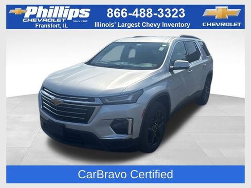 Used 2022 Chevrolet Traverse LT FWD image 1