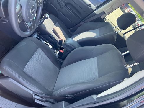 Used 2016 Jeep Patriot Sport image 12