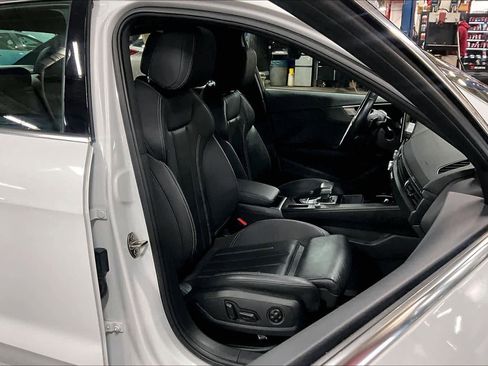 Used 2021 Audi A4 2.0T Premium w/ Convenience Package AWD/4WD image 8