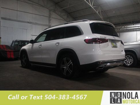 Used 2023 Mercedes-Benz GLS 450 4MATIC image 17